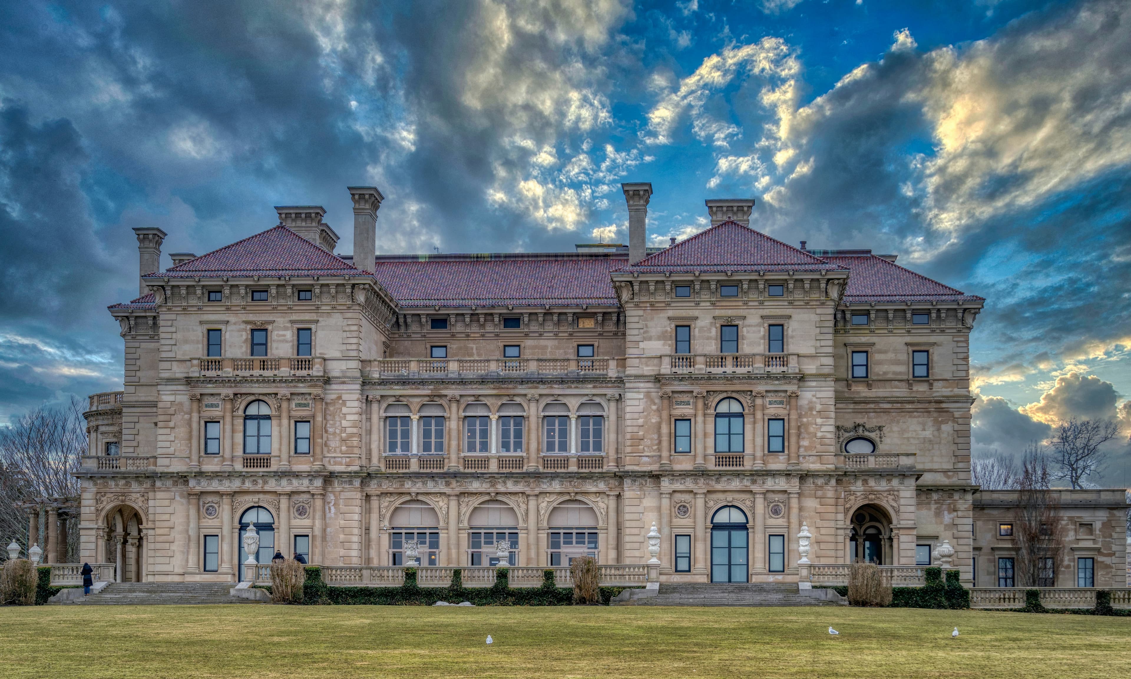 Newport by Design: A 3-Day Architecture & Gilded Age Guide curated by Nicolle Navarete