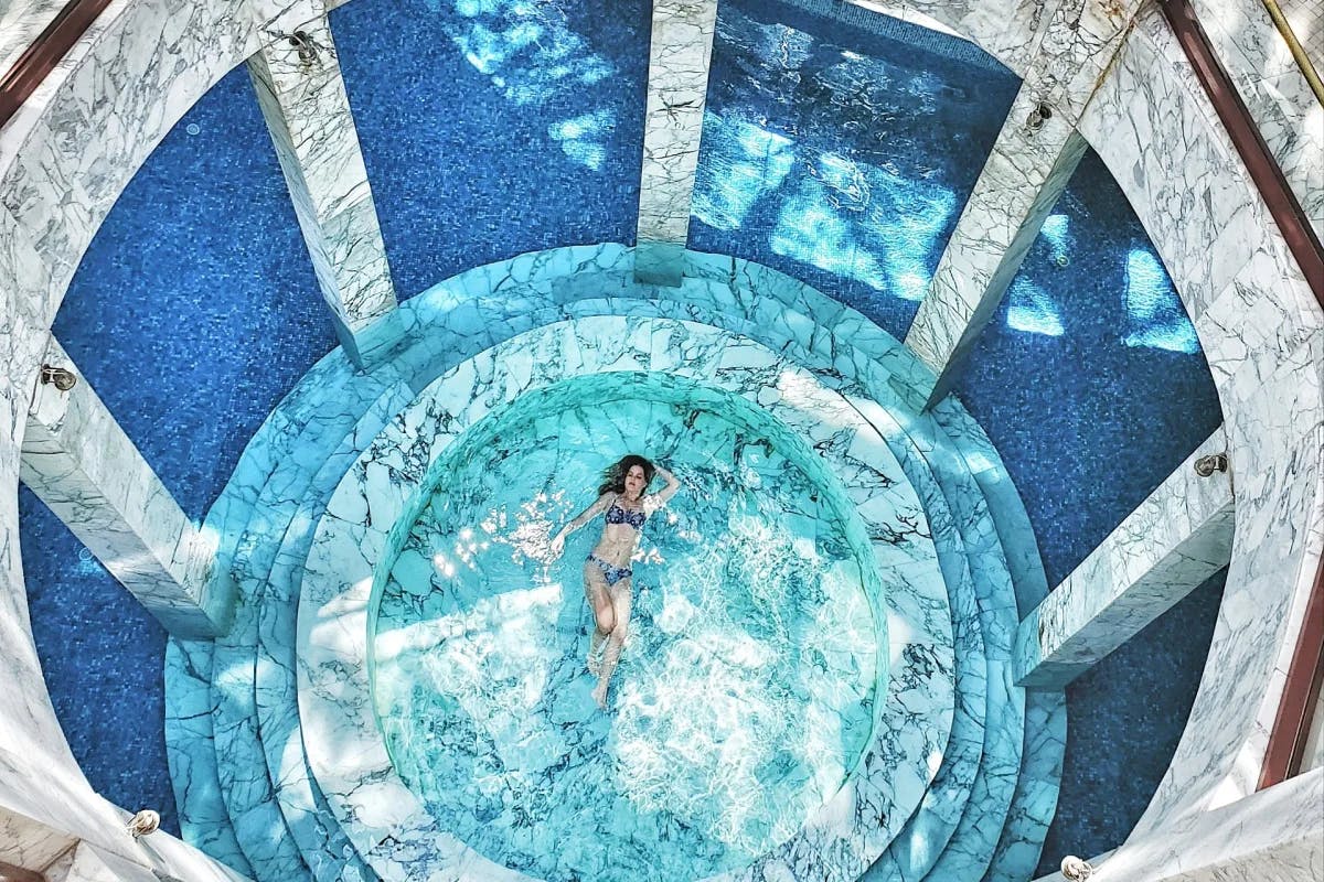 girl-in-pool-hotel-morocco-travel-guide