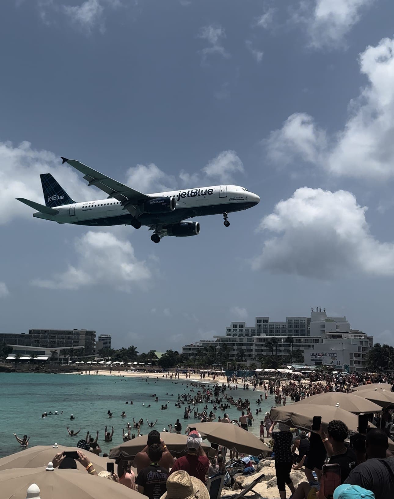 jetblue airplane