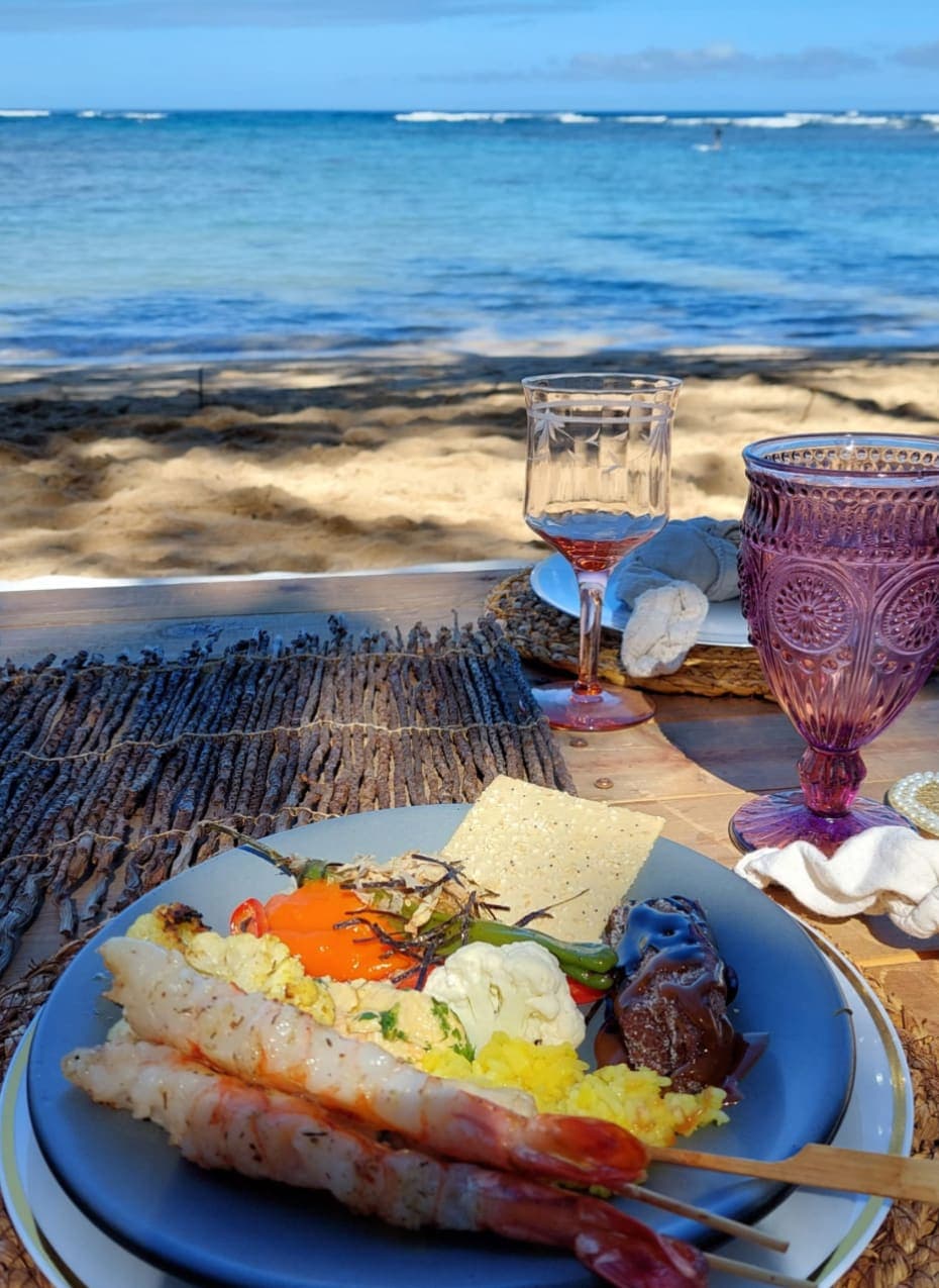 Ultimate Hawai’i Vacation Guide: Activities, Eats, Hotels on Oʻahu, Maui, Big Island, Kauaʻi & Lānaʻi curated by Nancy McLaughlin