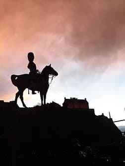 Guide to Scotland: Edinburgh & Beyond curated by Eva Dilmanian