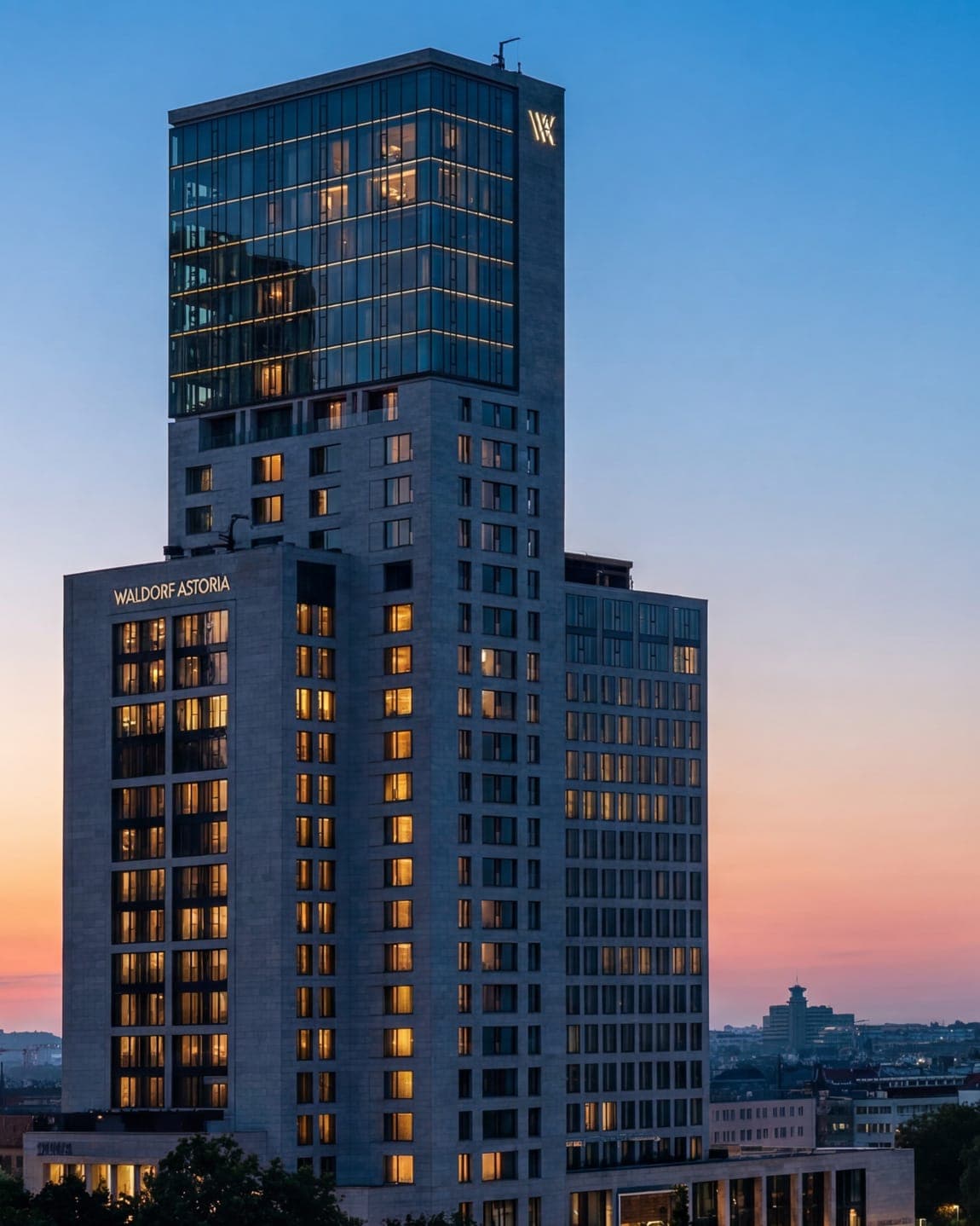Hotel Spotlight: Waldorf Astoria Berlin curated by Lucas Mittenentzwei
