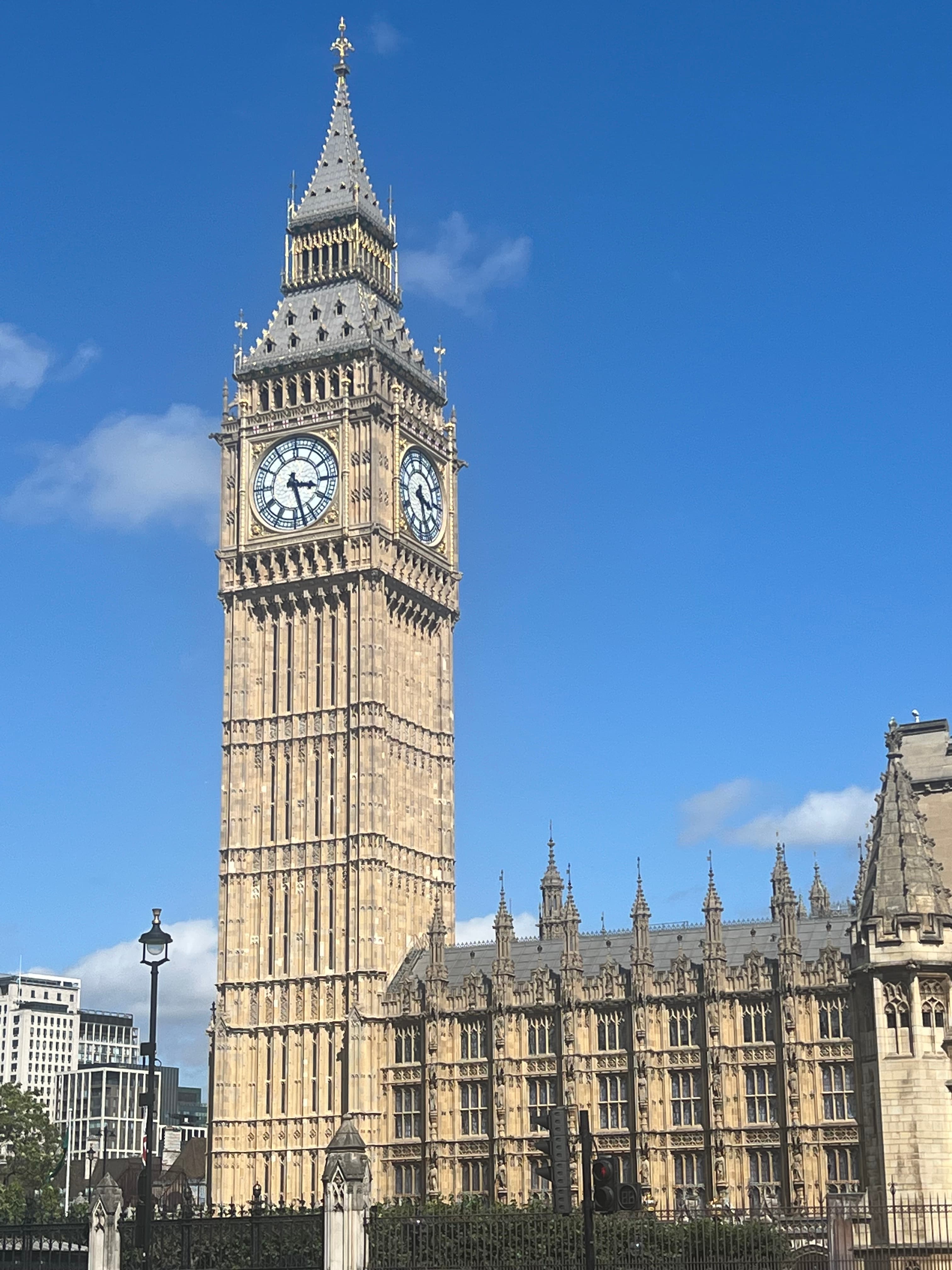 A view of classic building during the day. 