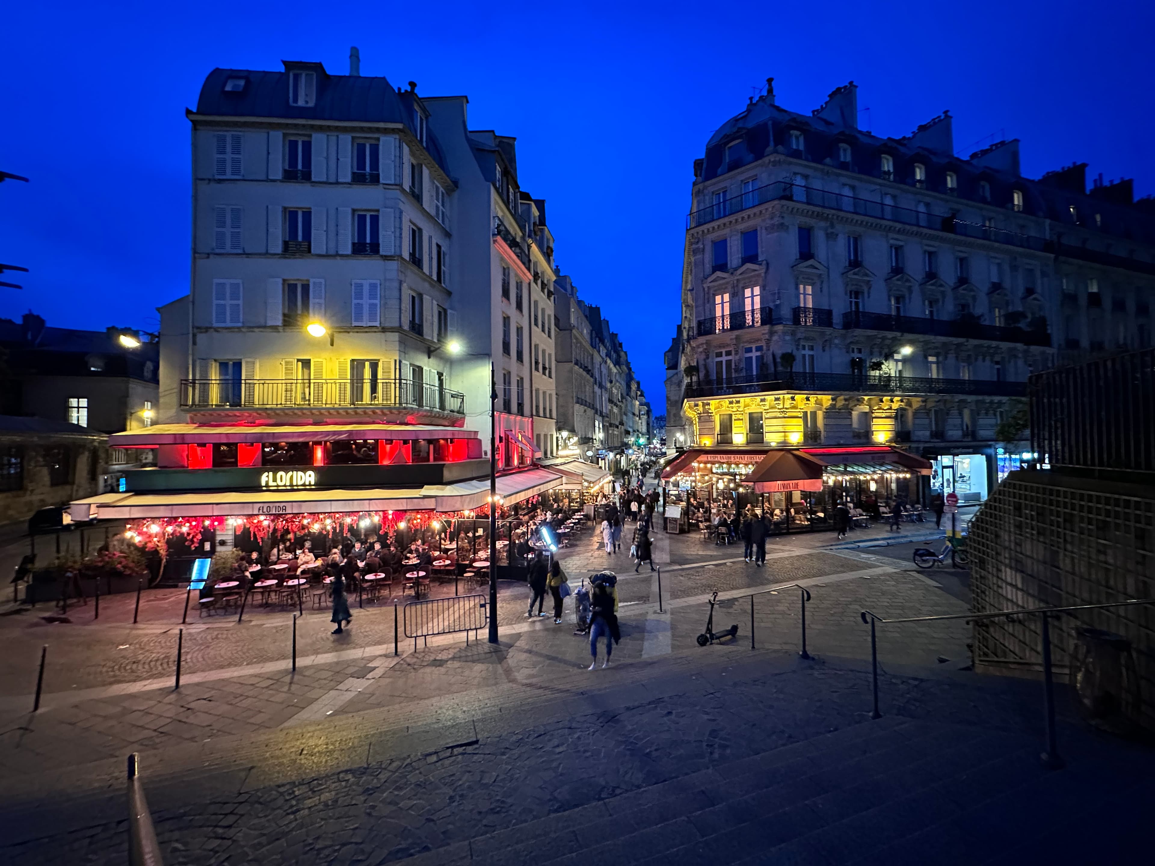 A city street at nighttime