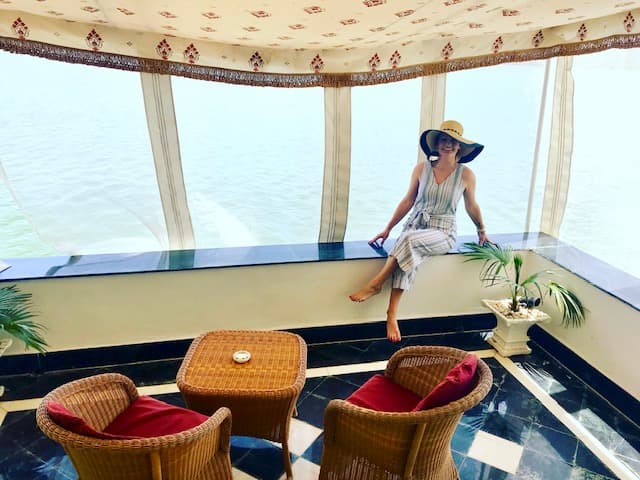 Picture of Lori sitting in balcony