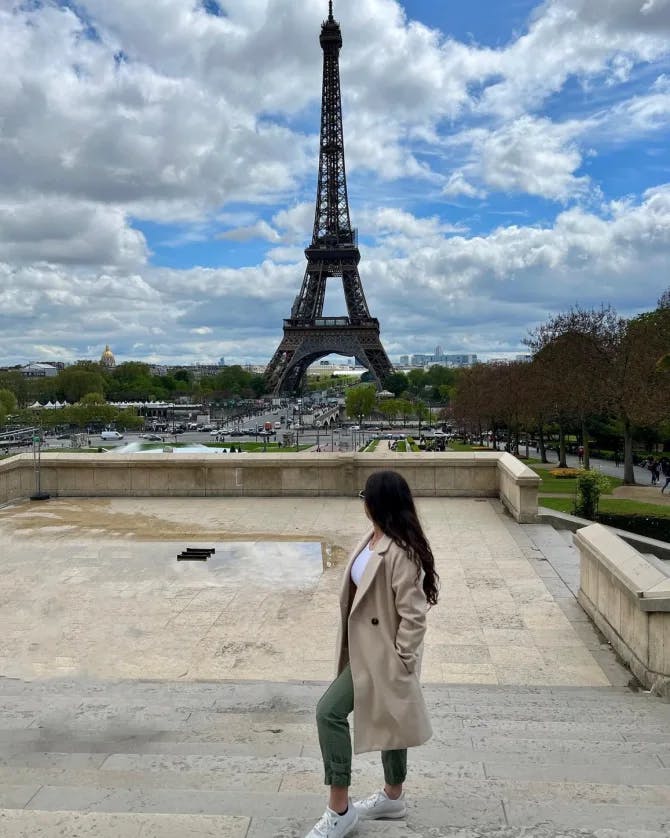 Picture of Carly Near Eiffle Tower