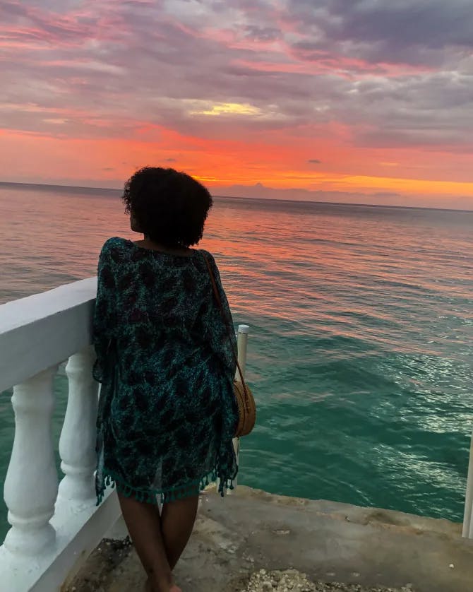 Picture of Joanna looking sunset