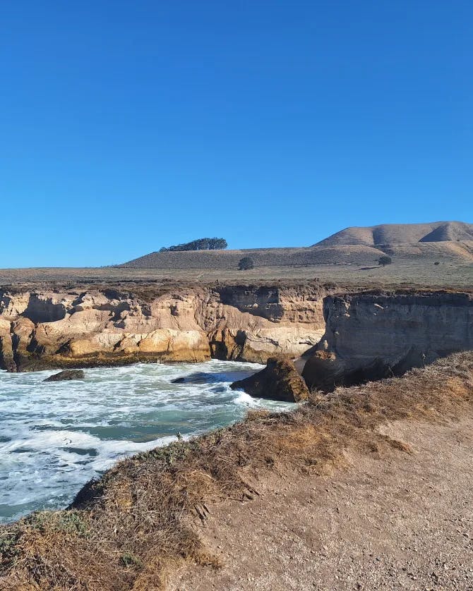 Picture of Montaña de Oro State Park with water and a clear blue sky