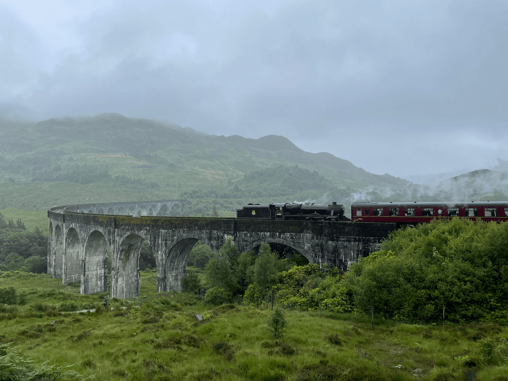 A train track on the bridge
