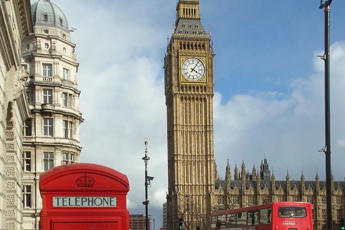 London-Big-Ben-Phone-box-london-travel-guide