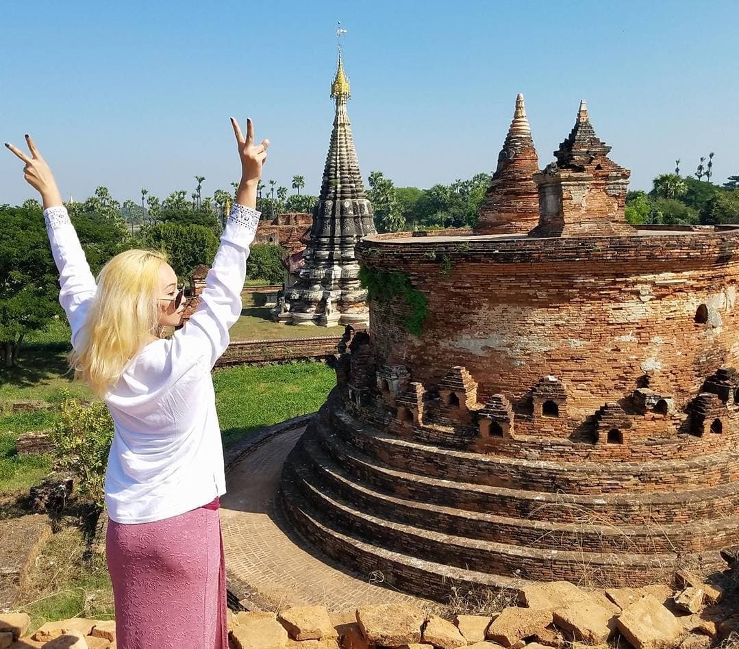 Visiting the Inwa Island