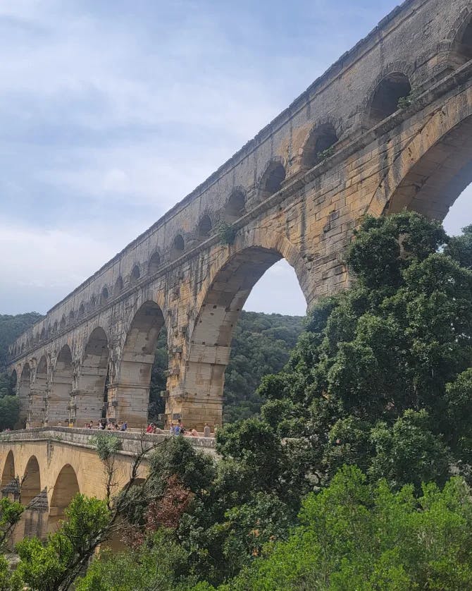Picture of Pont du Gard bridge