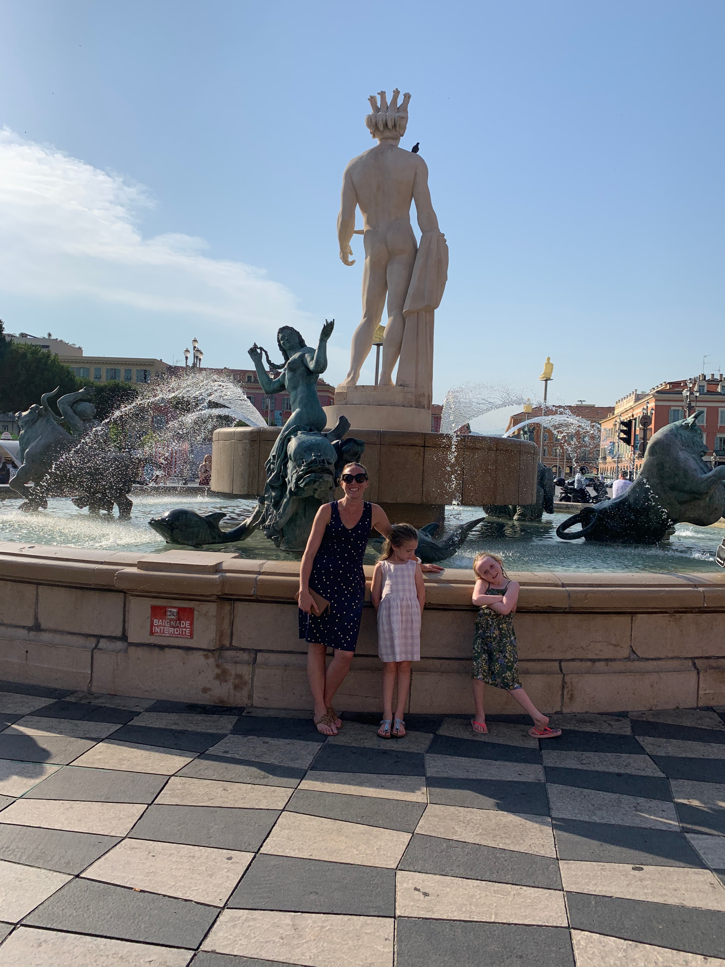 Picture of Crystal with kids at Fontaine du Soleil