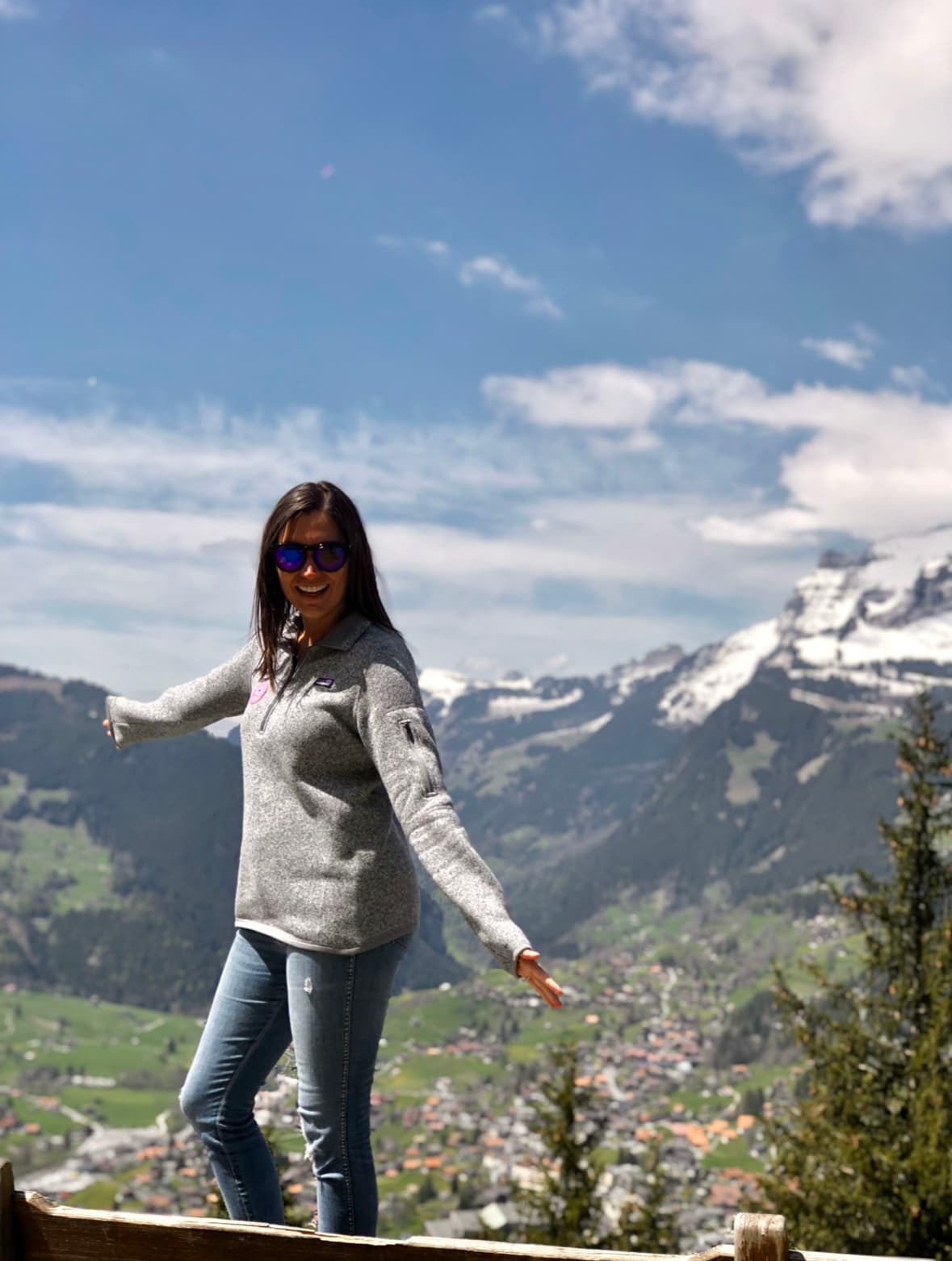 Travel advisor Kati Vervack in mountains