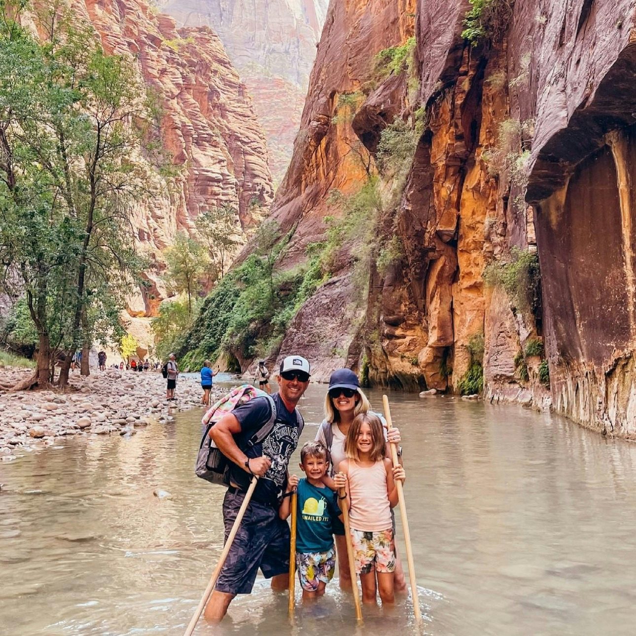 Travel Advisor Jen Bonfilio hiking with her family in Utah.