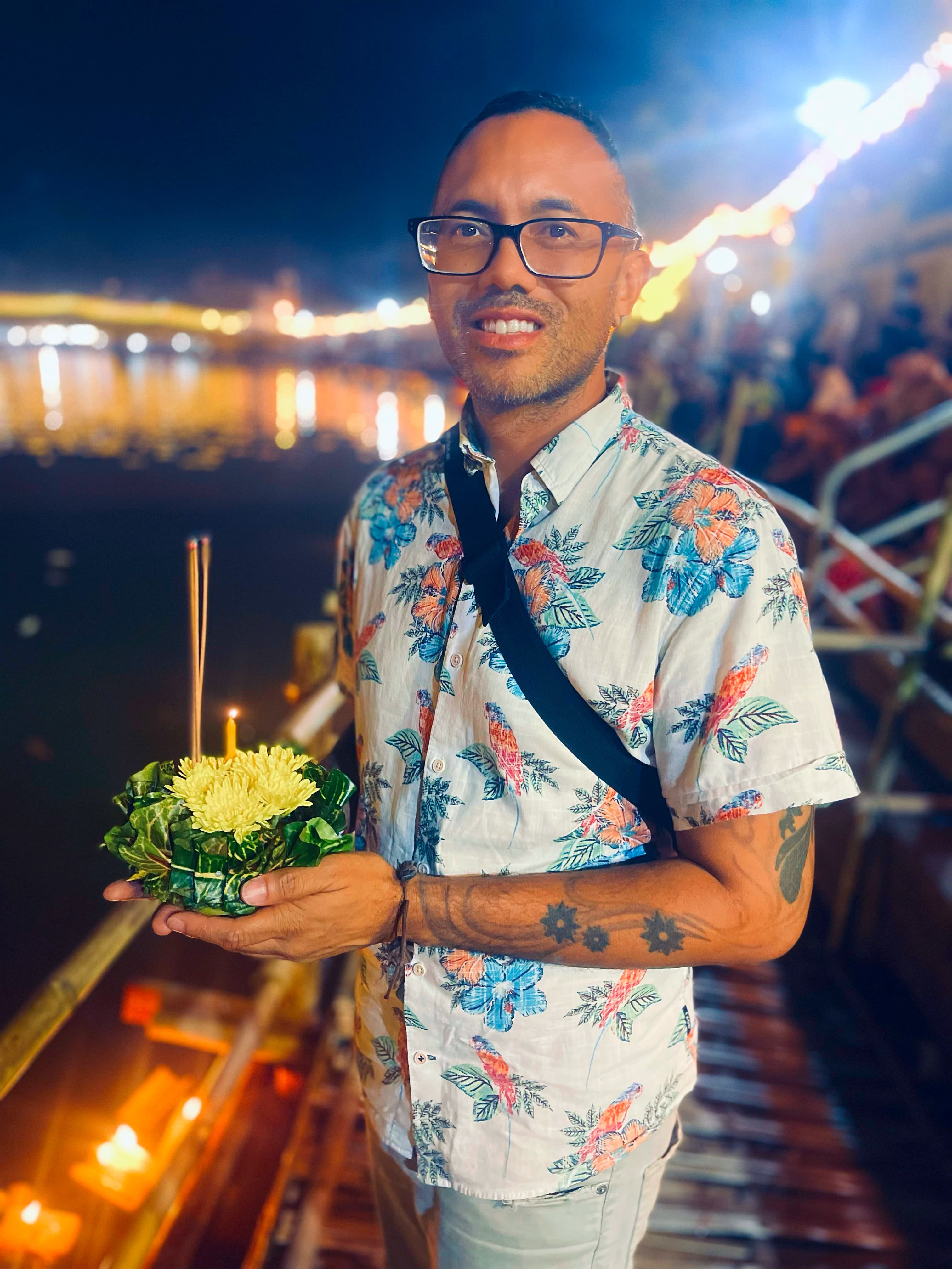 eating street food