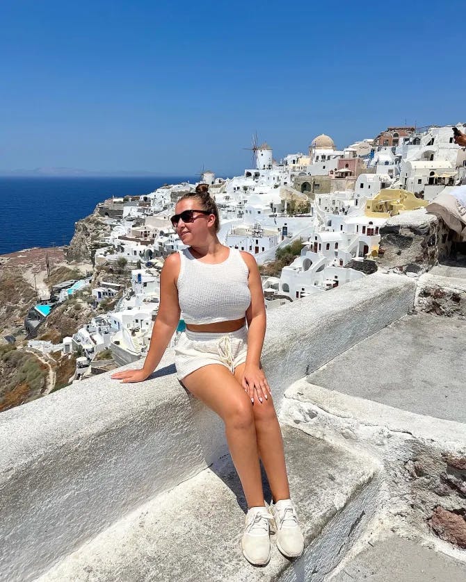 Picture of Gabriella in white dress in Greece