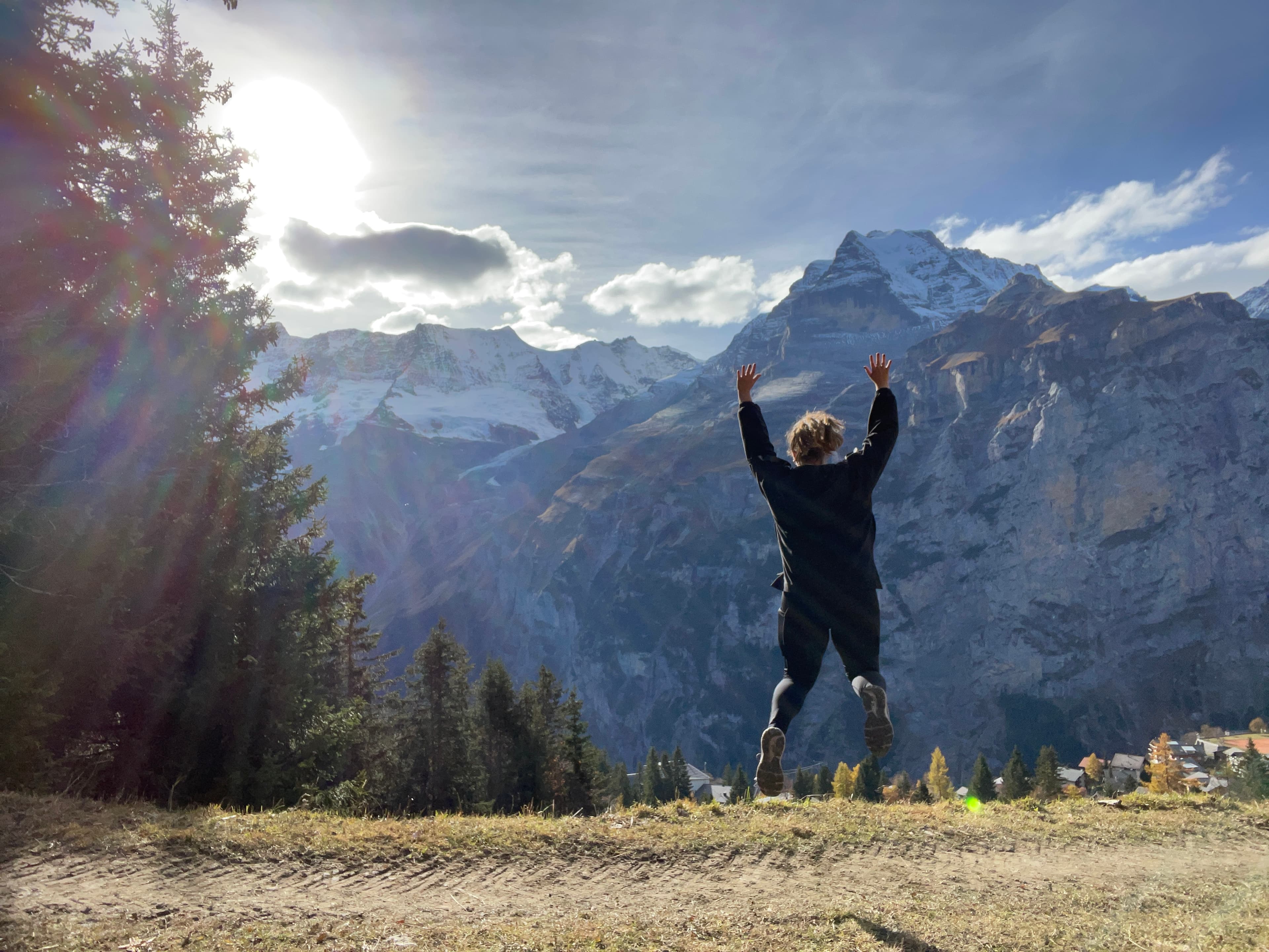 Nataliya Gowan travel advisor in hilly area during day time.