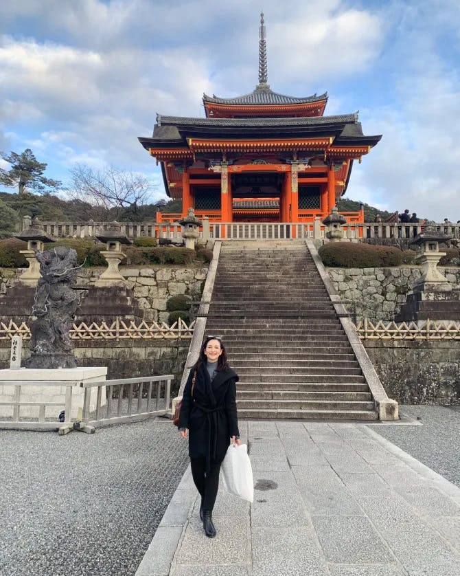 Picture of Shelby wearing a black outfit at Kiyomizu-dera temple