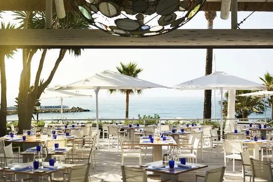 SEA GRILL  restaurant Marbella beach view