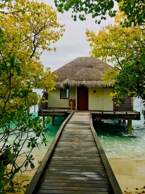 Picture of house on water