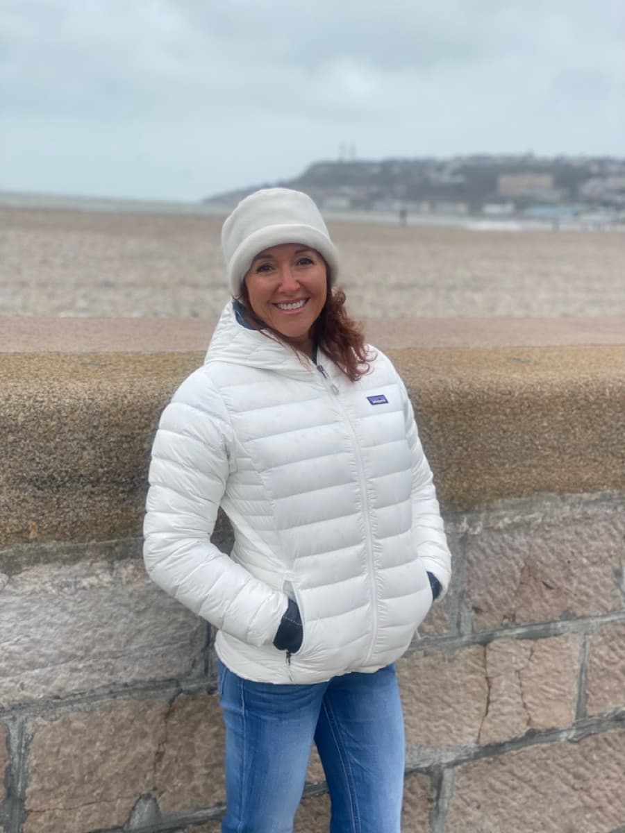 Travel advisor posing