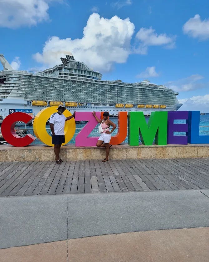 Picture of Jeffery with Cozumel sign