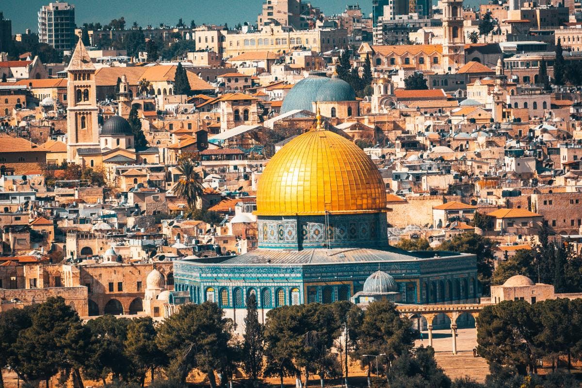 Temple Mount in Jerusalem on a bright day.