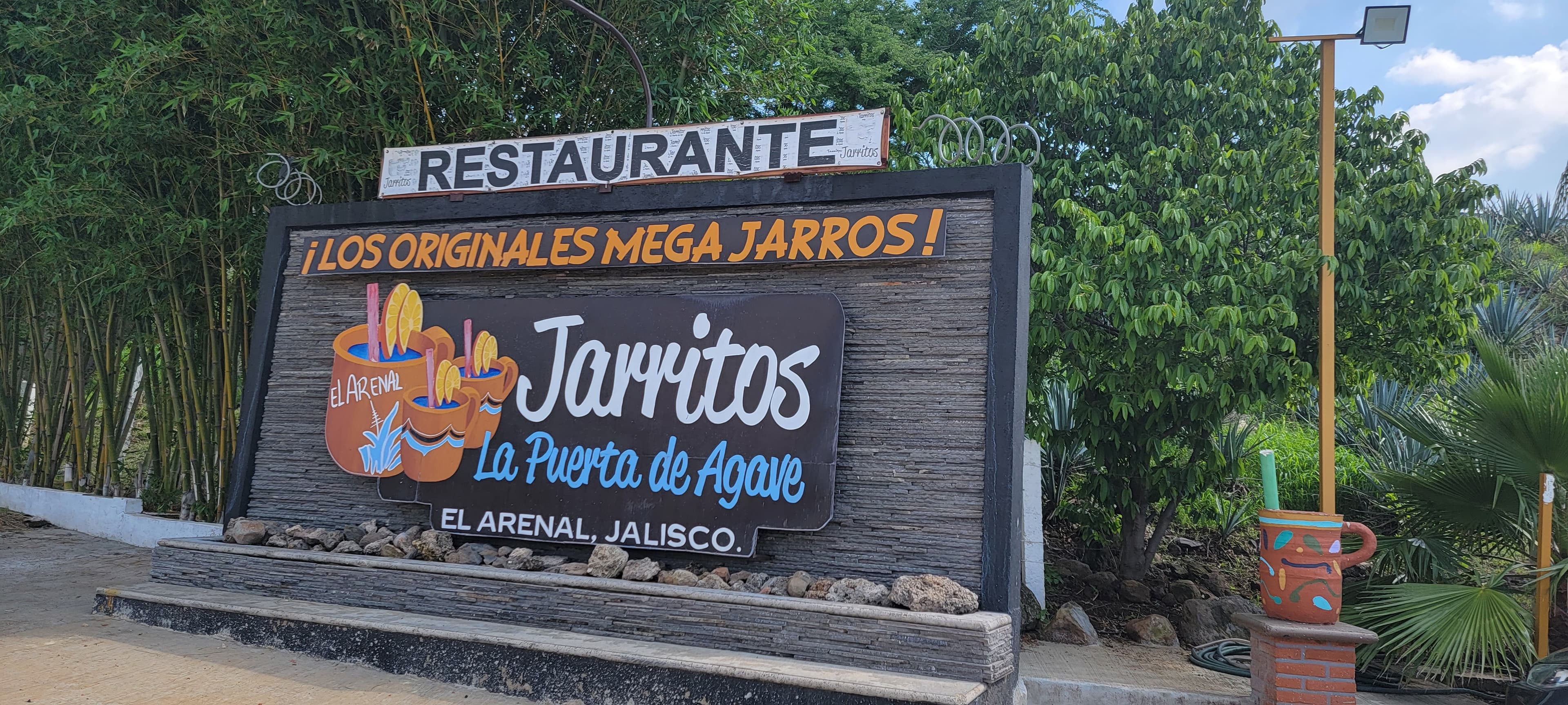Sign of Jarritos La Puerta Del Agave restaurant