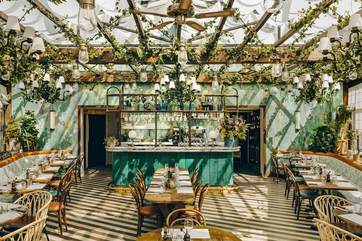 Pink Mamma is an Italian restaurant that is Instagrammable.