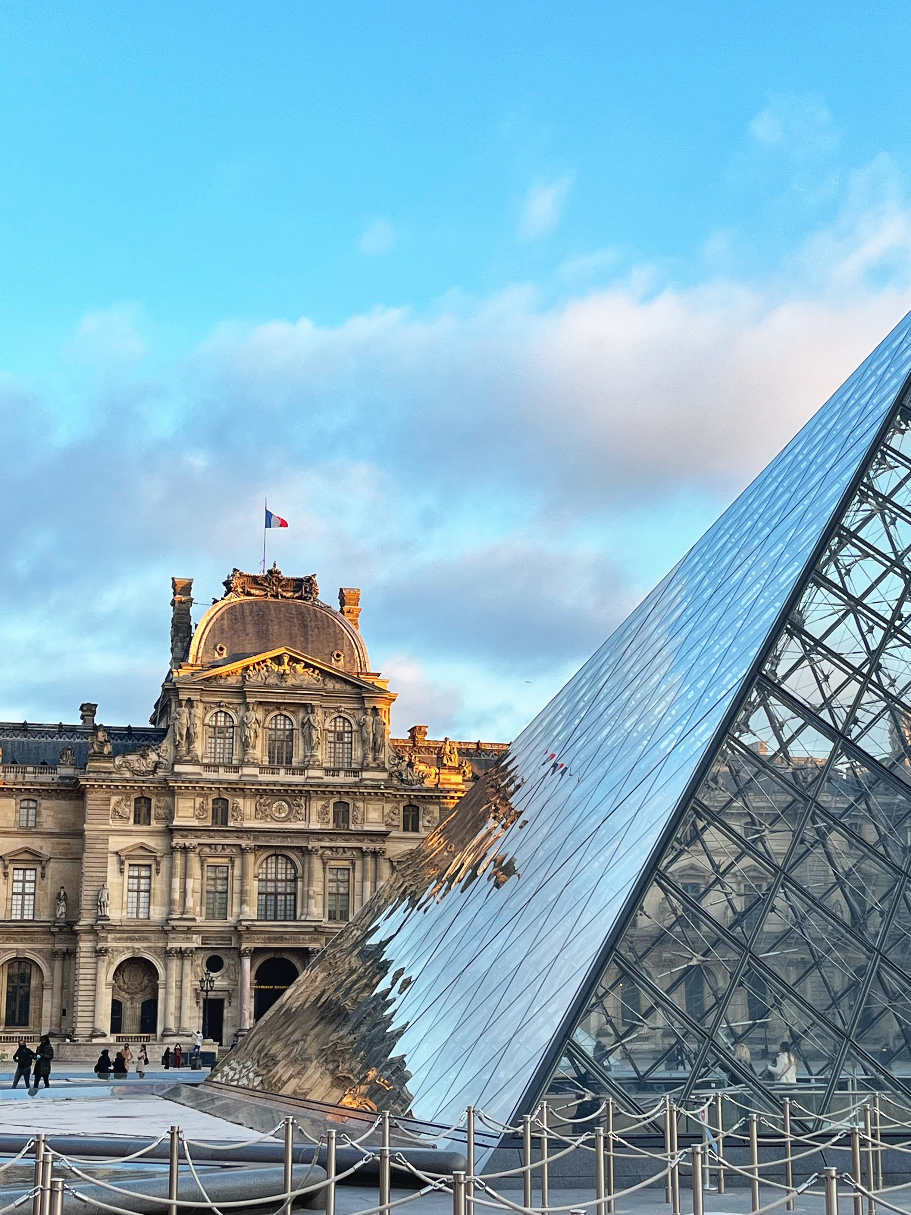 view of sky and building