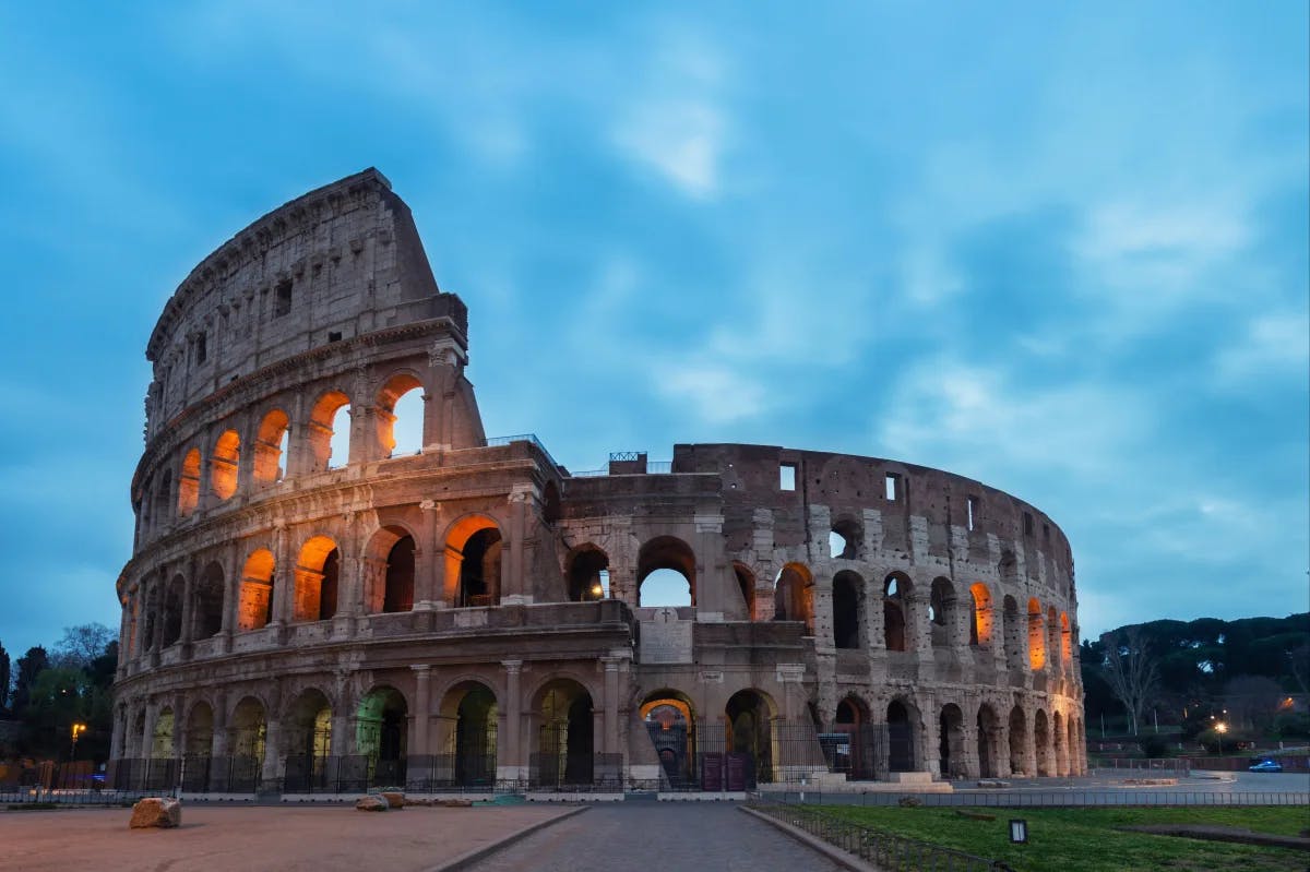 A picture of the Colosseum during nighttime.