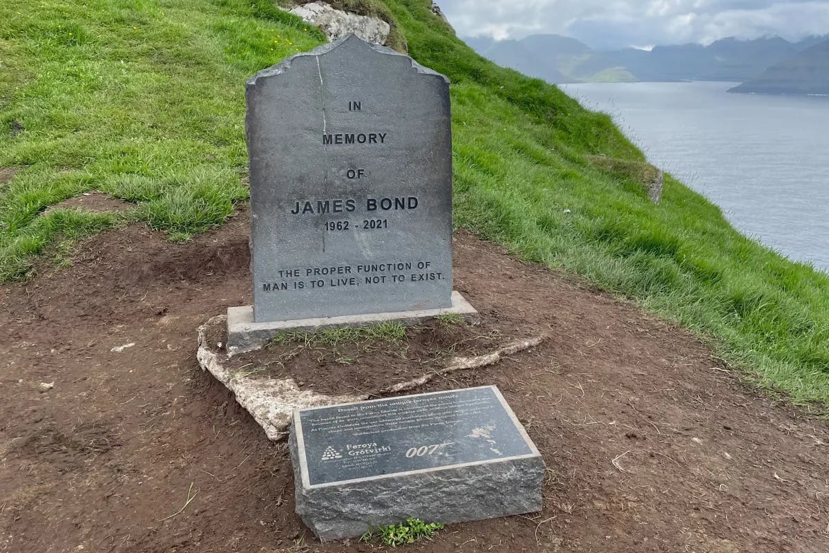 A James Bond tombstone at Kalsoy Island in memory of the renowned spy.