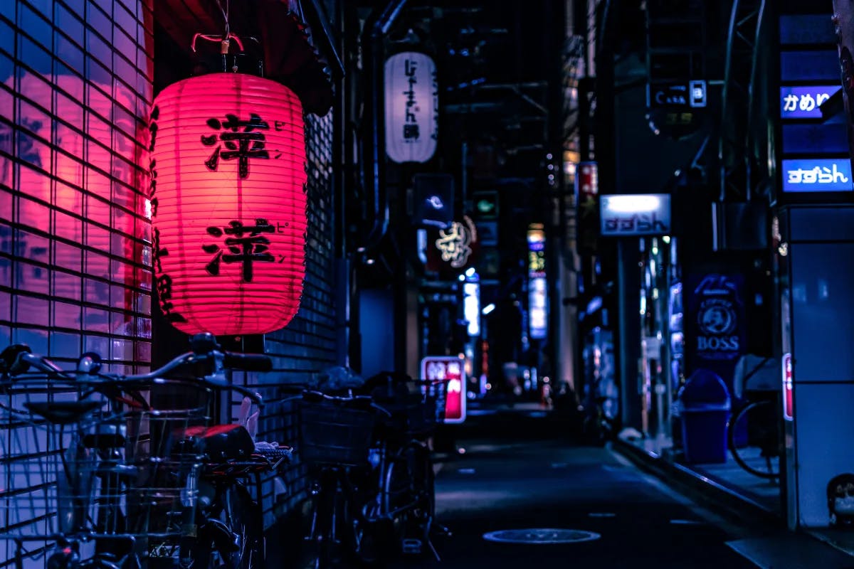 japanese-lantern-tokyo-travel-guide