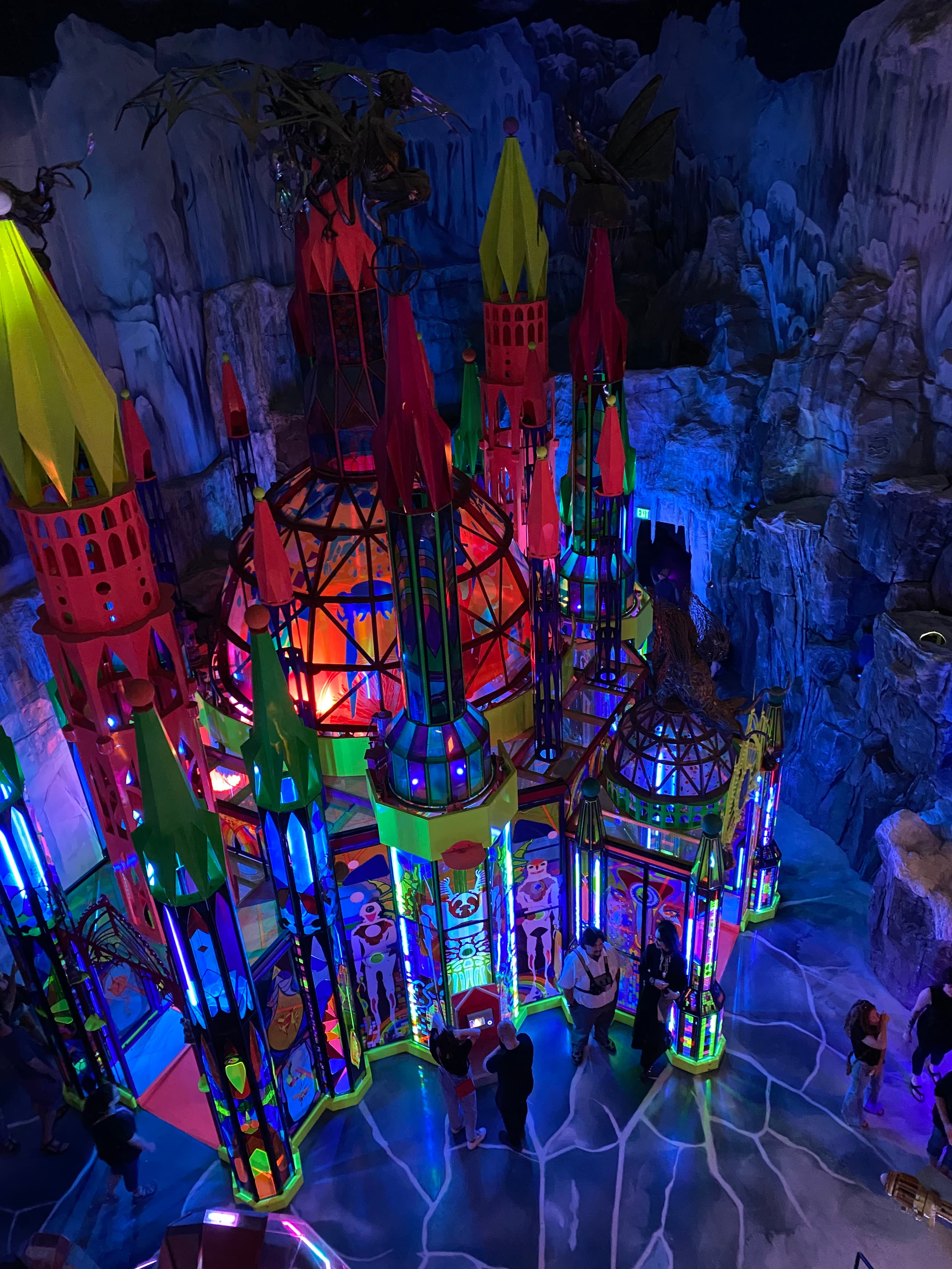 Visiting the Convergence Station for an immersive art experience