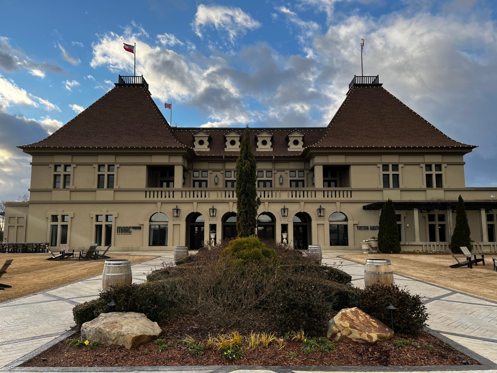 Mini-Honeymoon Treat in Georgia curated by Wilton Blake