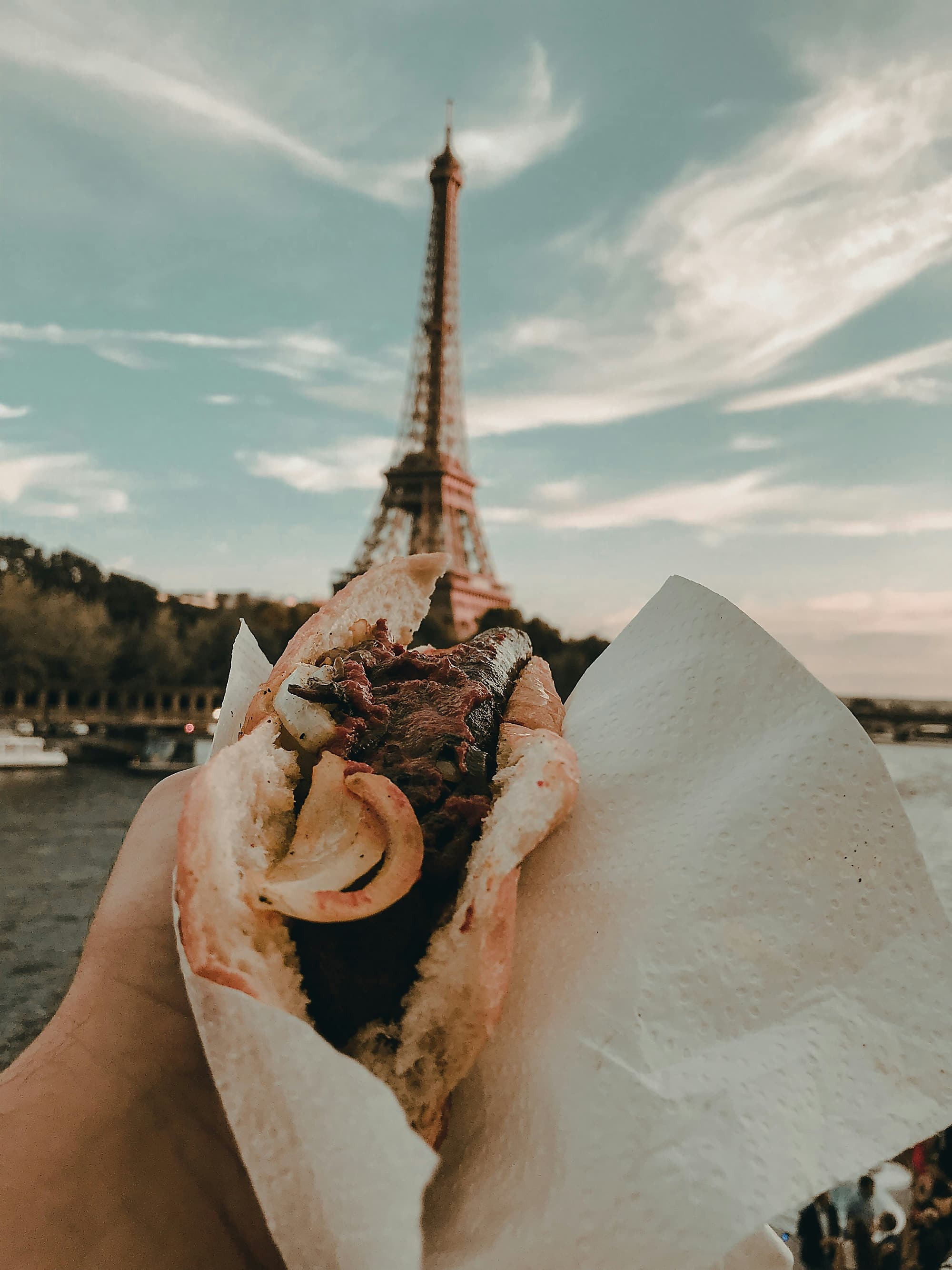 Paris Restaurant Guide curated by Samantha Winnick