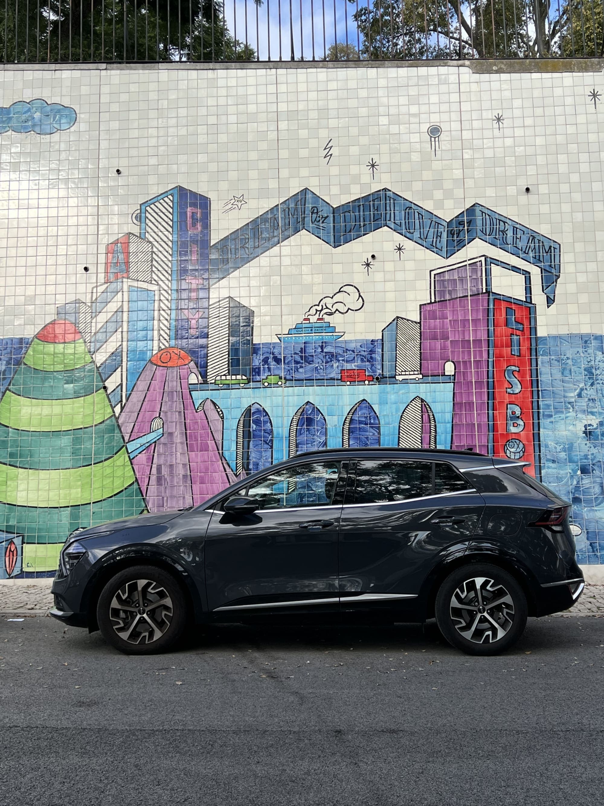 Cruise Guide to Lisbon for Pre/Post/Port of Call curated by Erin McGinnis