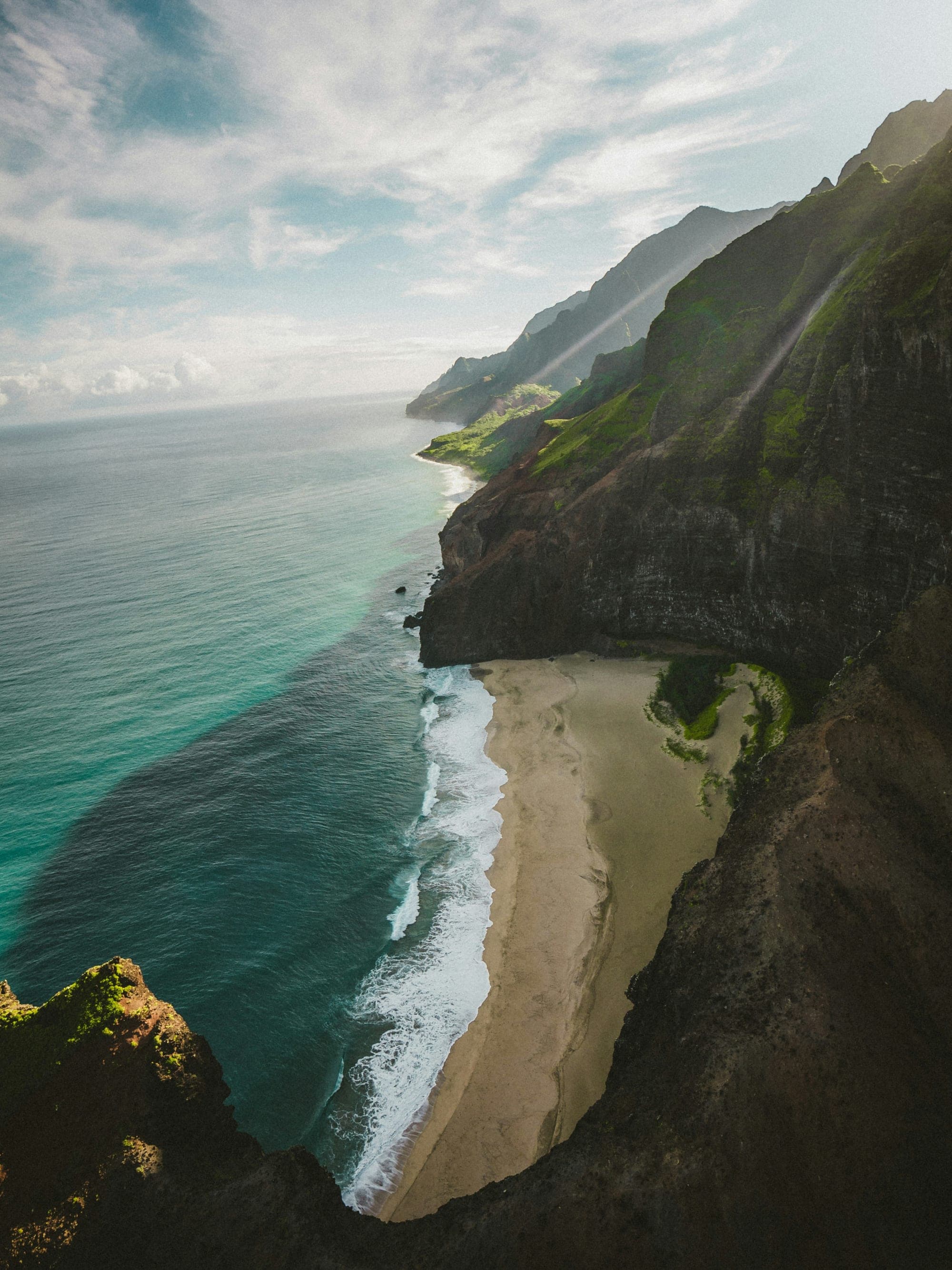 The Ultimate Guide to a Honeymoon in Kauai curated by Savannah Bennett