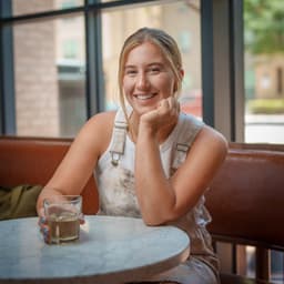 Author - Samantha Pappas