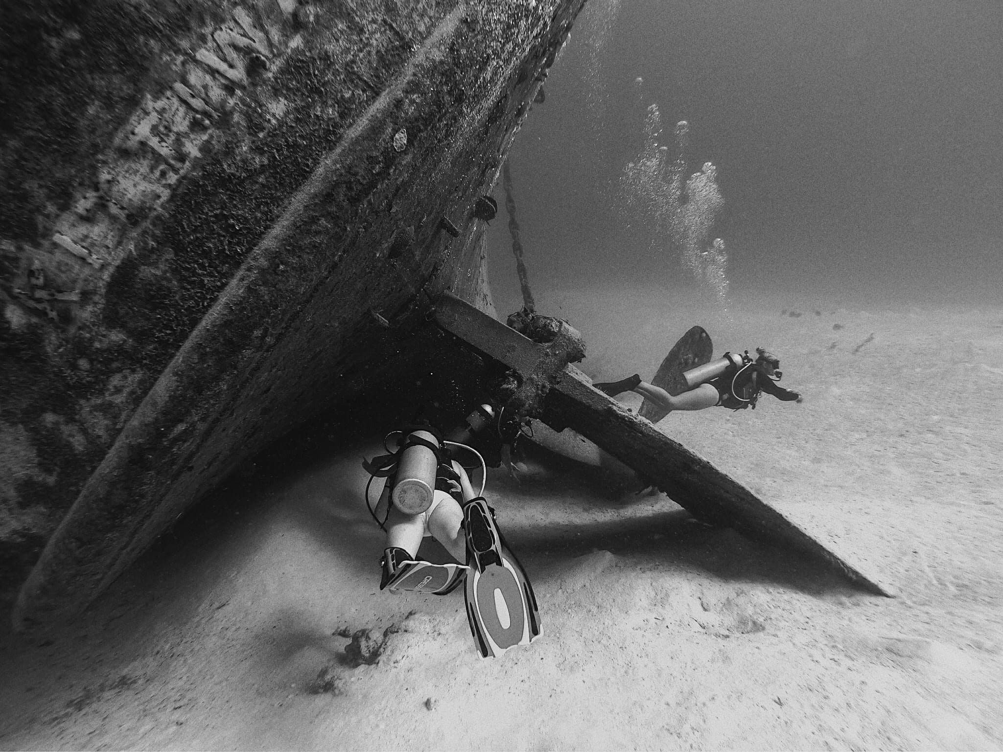 Picture of shipwreak underwater