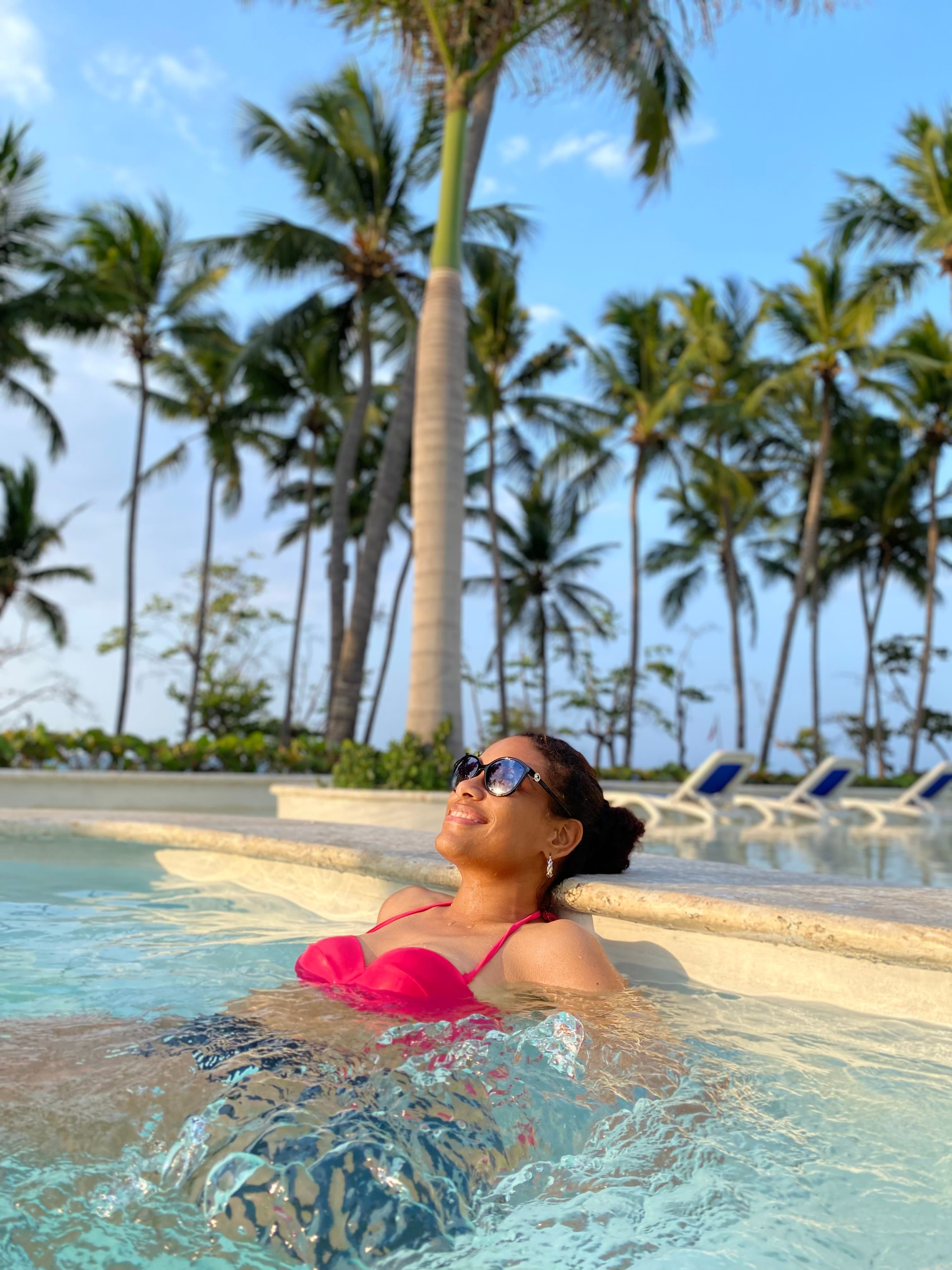 Picture of Loreily swimming