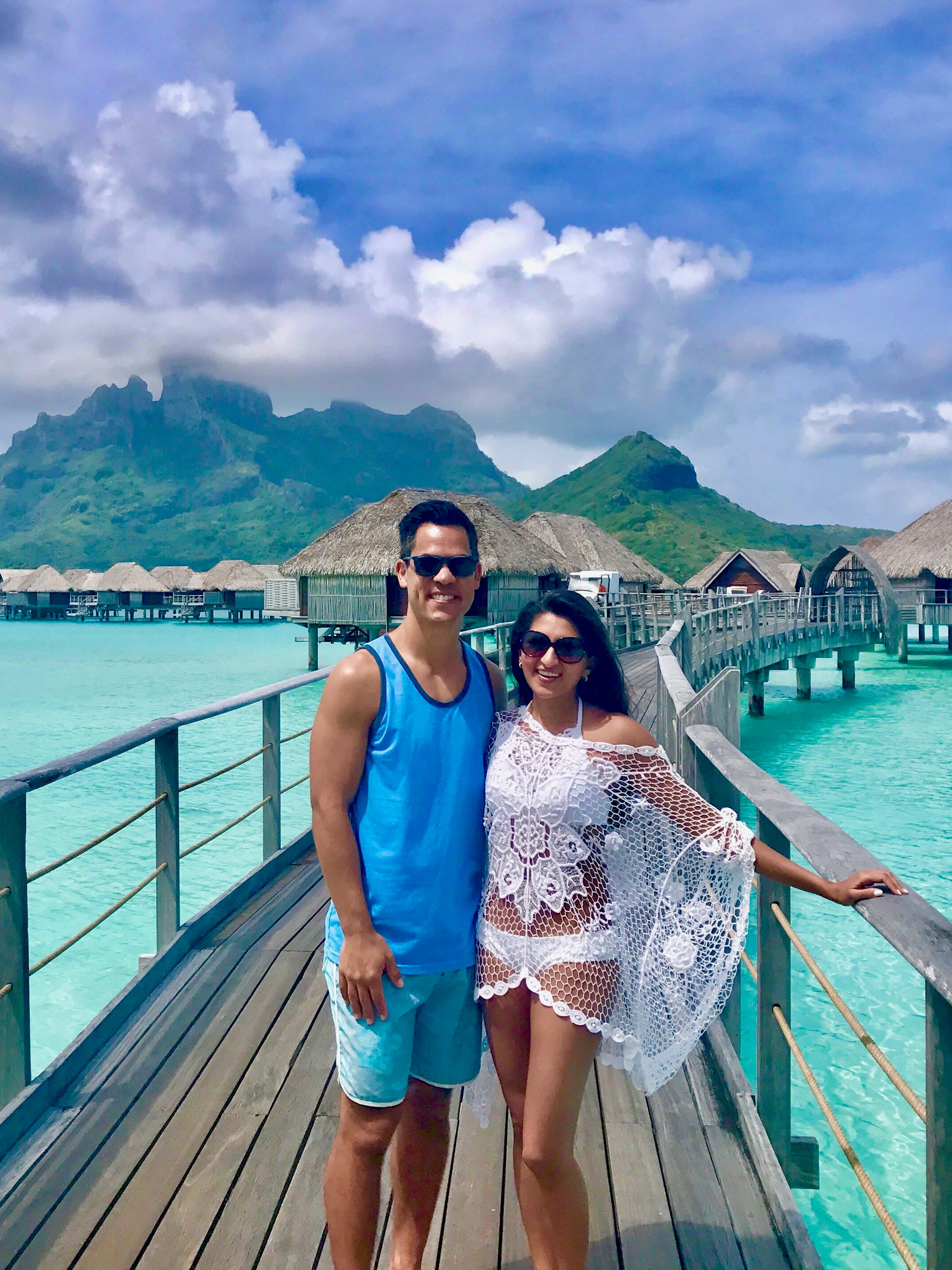 Couple photo of Shailee