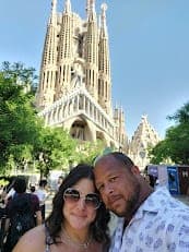Travel advisor Mark and female companion posing for a selfie with La Sagrada Familia in view