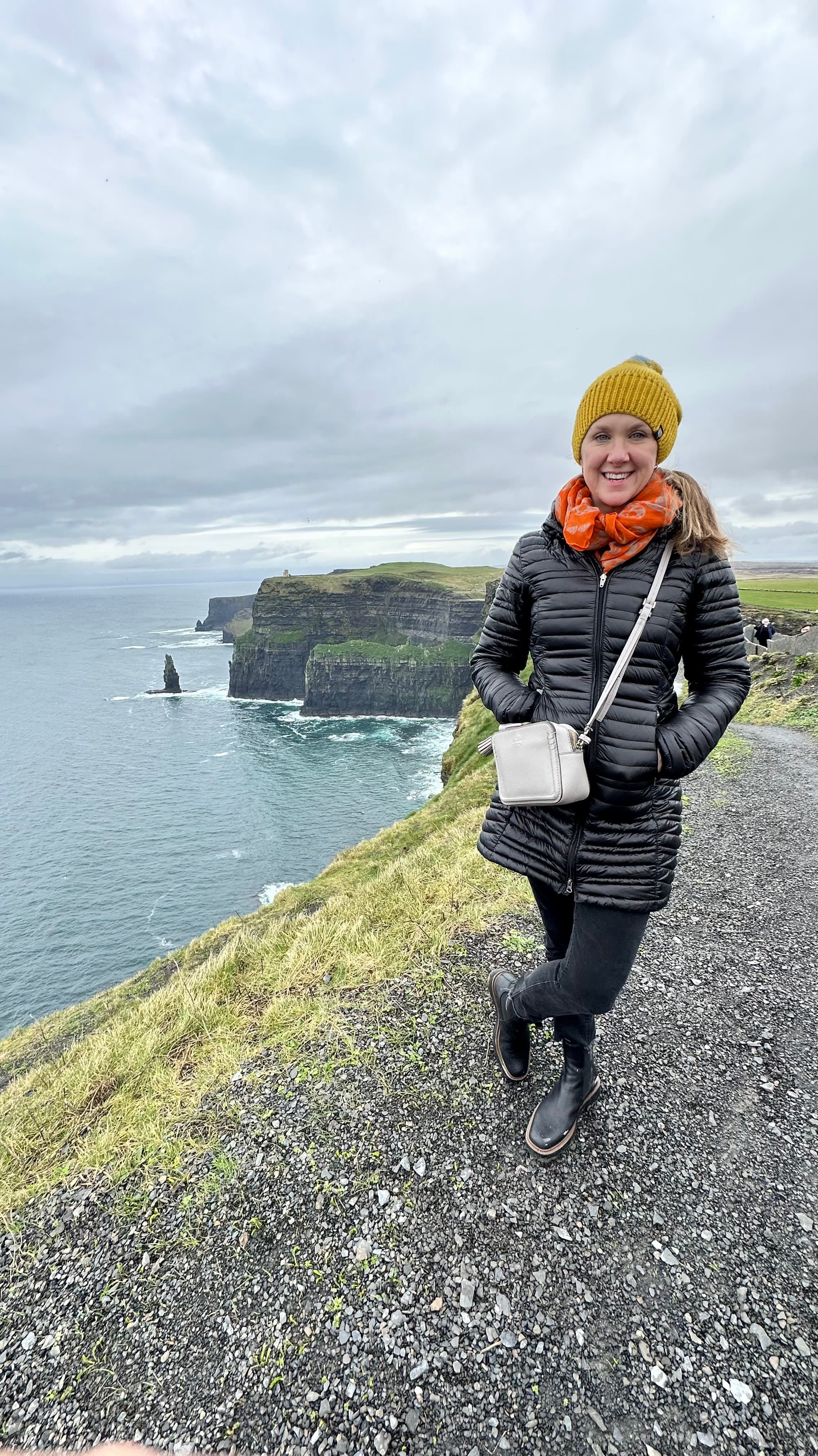 Picture of Jennifer with sea view
