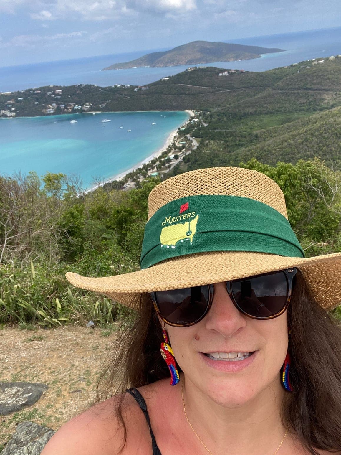 Picture of Stacy with sea view