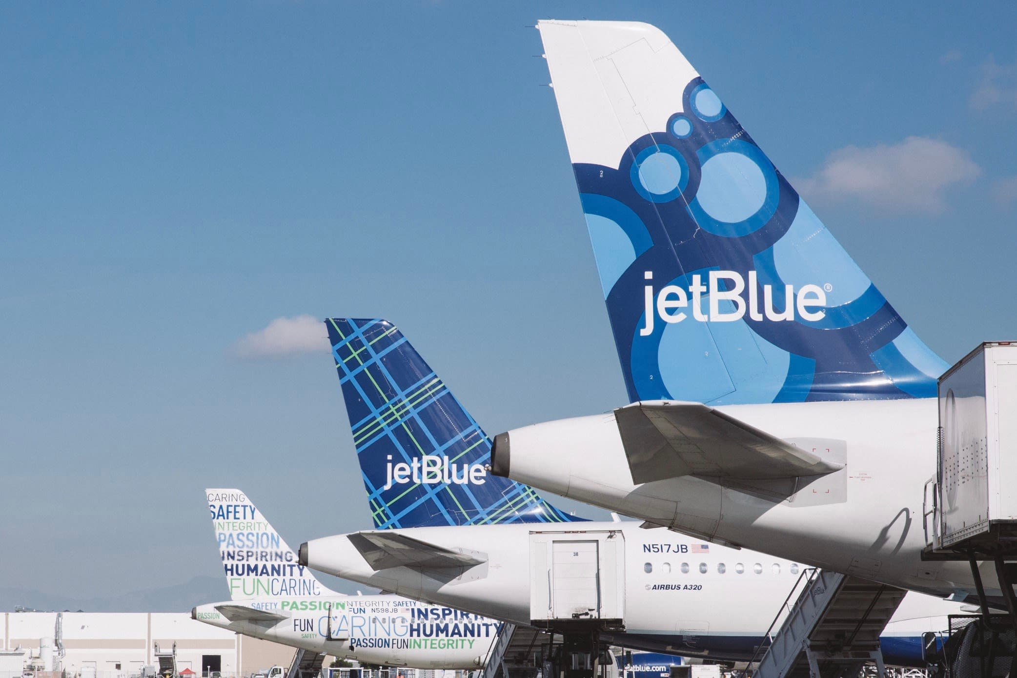 Fora - JetBlue