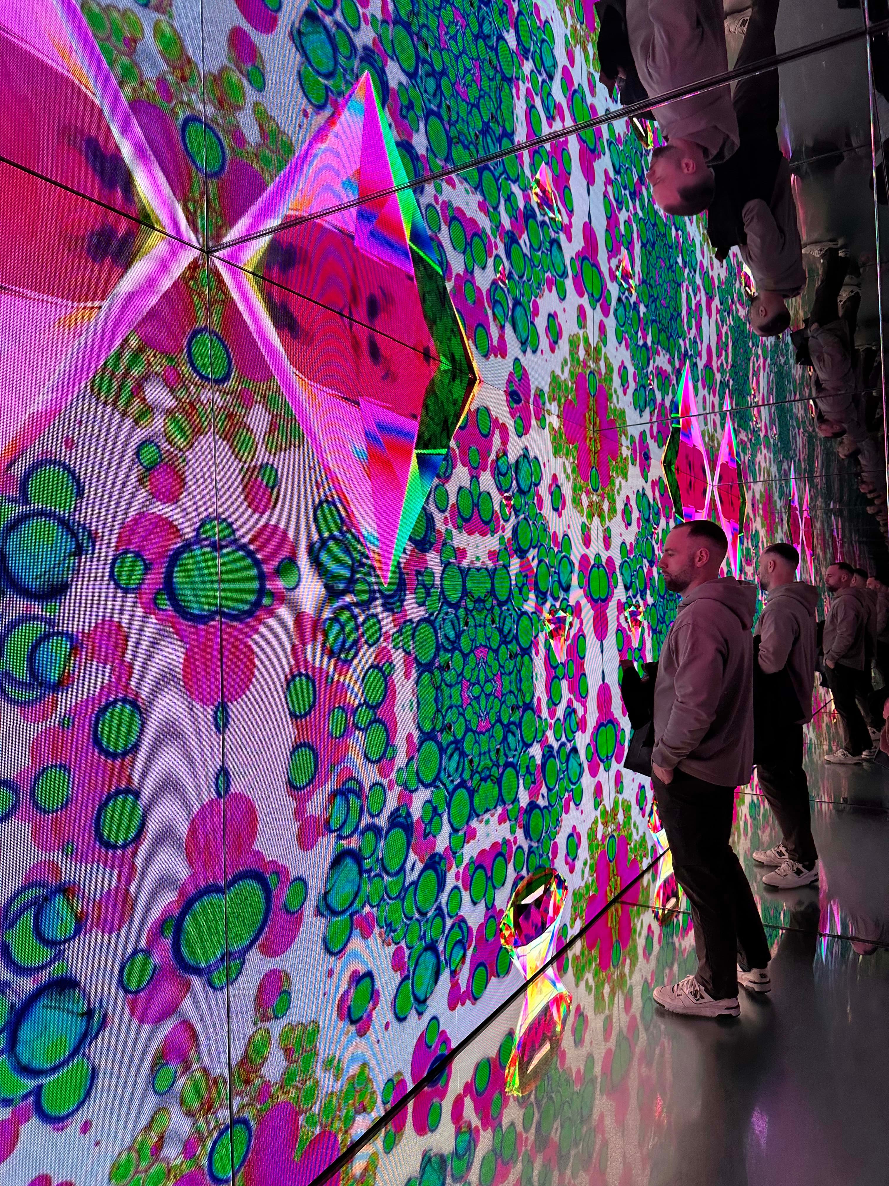 Amsterdam Unwinded: A Guide to Cafes, Art, and Boutique Bliss curated by Katie Van Humbeck