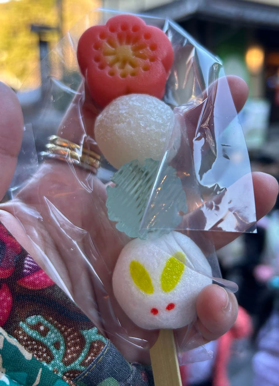 Kyoto, Japan: A Quiet and Beautiful Destination for Tea Lovers, Foodies and Adventurers on Foot curated by Nadia Ibanez