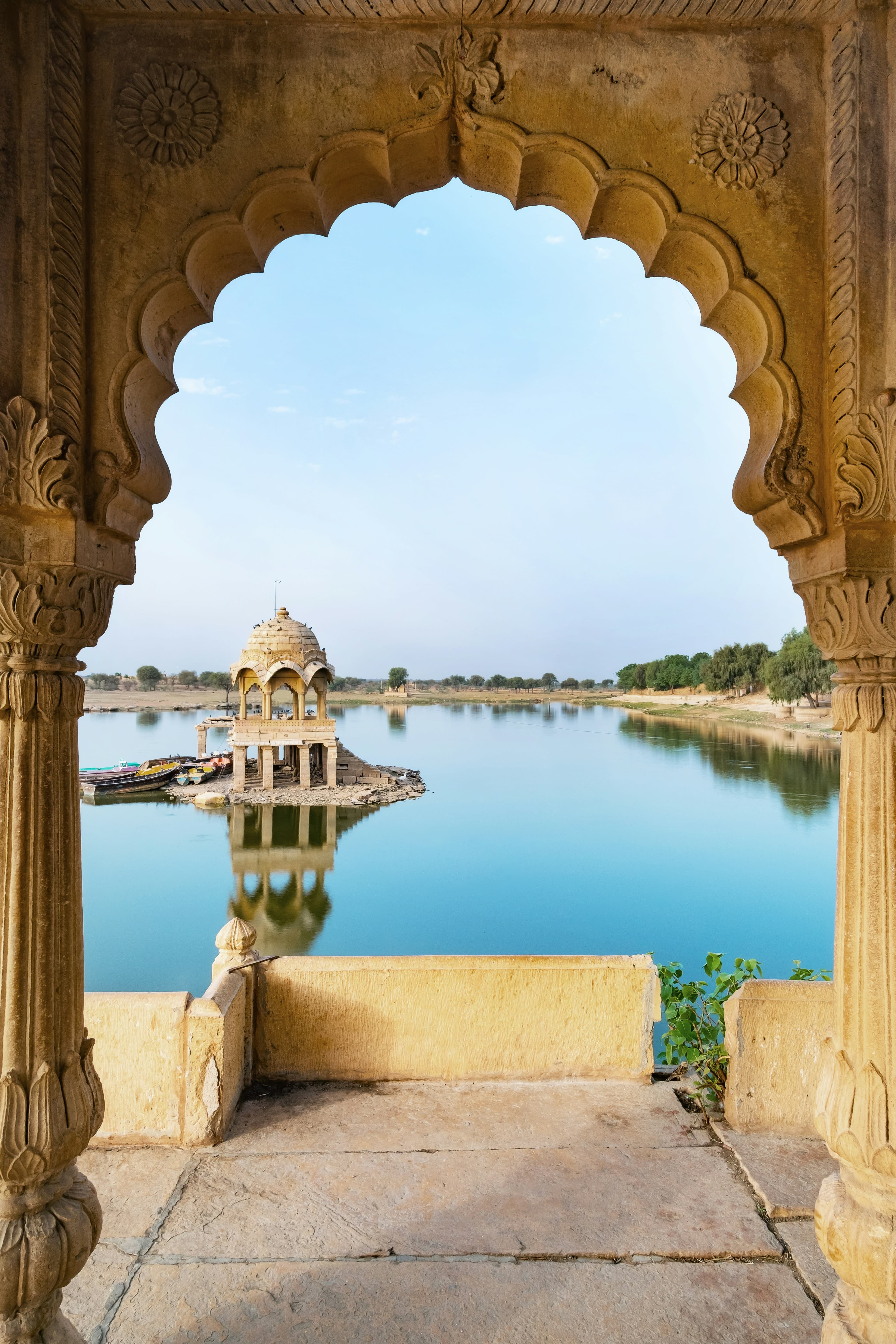 Jal Mahal with mountains